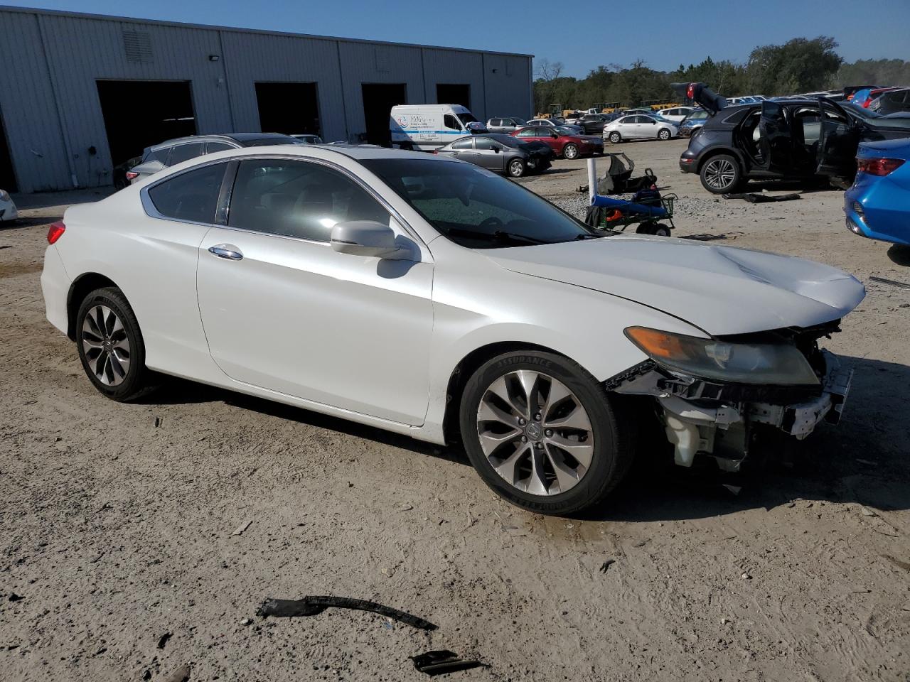 2014 Honda Accord VIN 1HGCT1B72EA008852 Copart auction photo, front end damage thumbnail 4