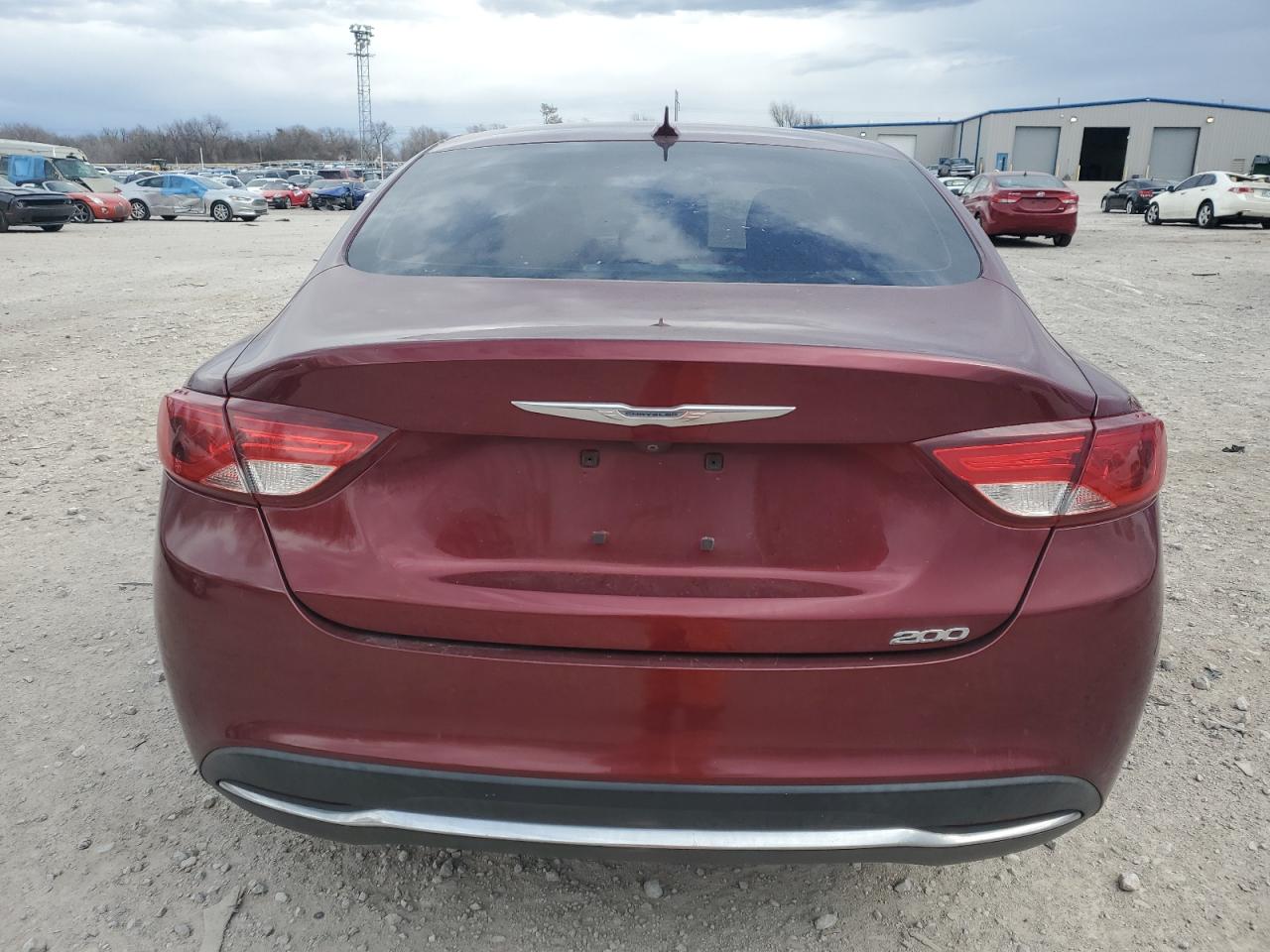 2015 Chrysler 200 VIN 1C3CCCAB6FN636086 Copart auction photo, front end / minor dent/scratches damage thumbnail 6