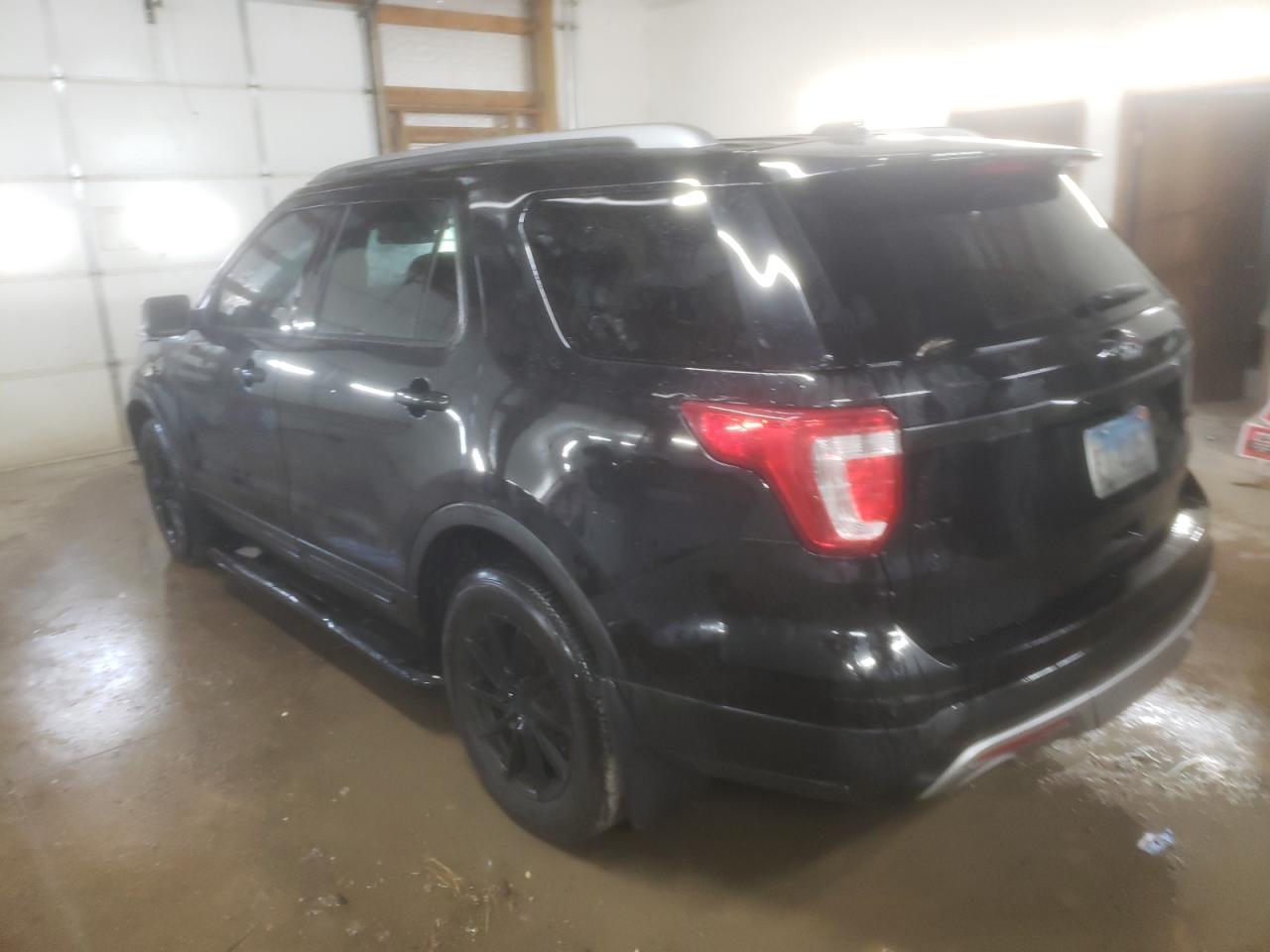2017 Ford Explorer VIN 1FM5K8D8XHGC30299 Copart auction photo, front end damage thumbnail 2