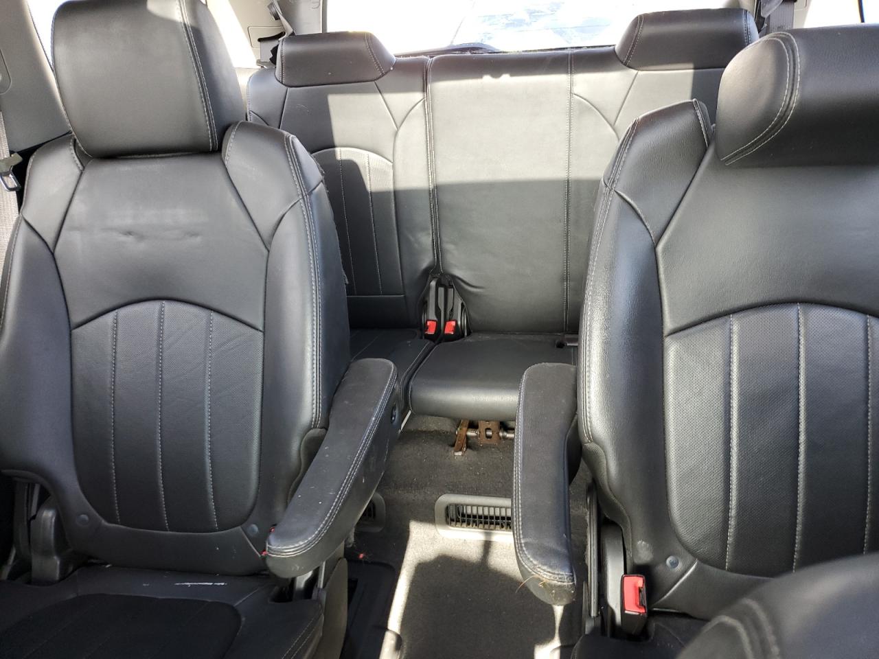 2015 GMC Acadia VIN 1GKKVTKD2FJ304207 Copart auction photo, front end damage thumbnail 10