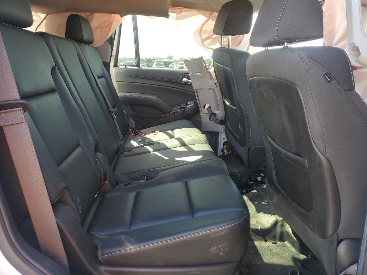 2015 Chevrolet Tahoe VIN 1GNLC2EC2FR571987 Copart auction photo, side / minor dent/scratches damage thumbnail 10