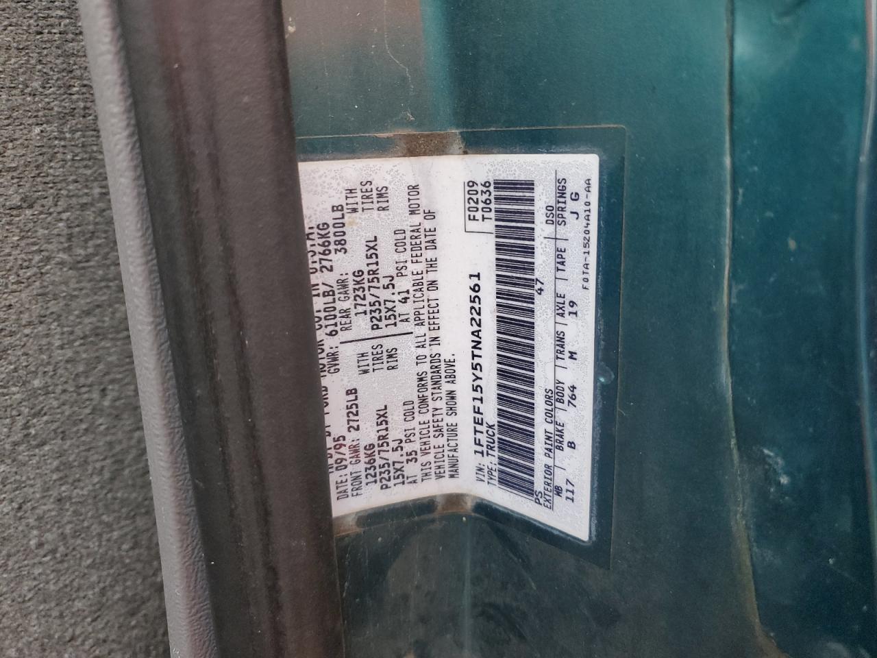 1996 Ford F-150 VIN 1FTEF15Y5TNA22561 Copart auction photo, all over damage thumbnail 12