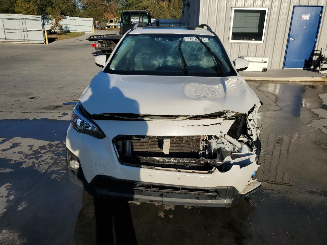 2018 Subaru XV VIN JF2GTADCXJH259342 Copart auction photo, front end / minor dent/scratches damage thumbnail 5