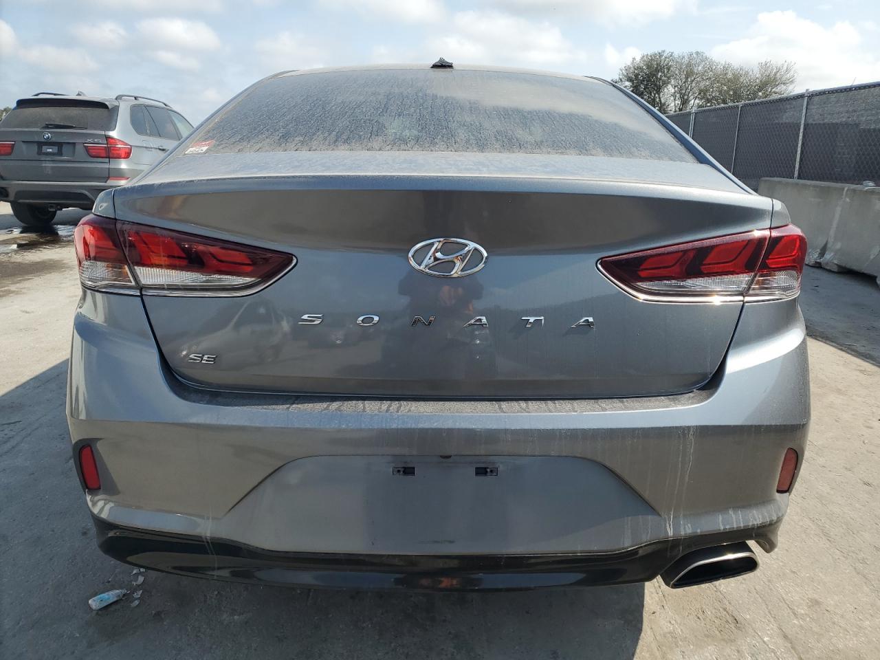 2018 Hyundai Sonata VIN 5NPE24AF1JH657842 Copart auction photo, front end damage thumbnail 6