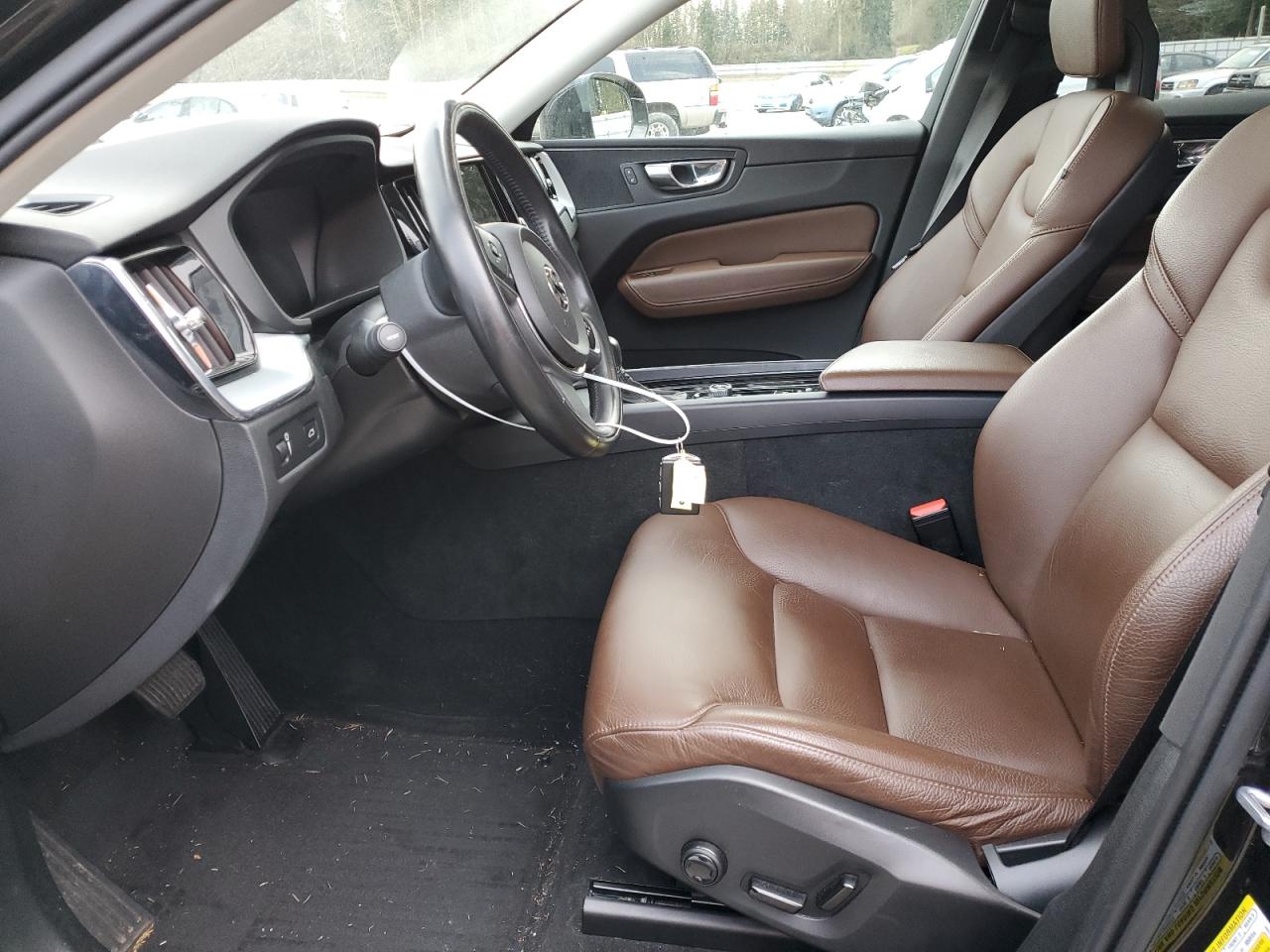 2018 Volvo XC60 VIN YV4A22RK2J1020760 Copart auction photo, water/flood / minor dent/scratches damage thumbnail 7