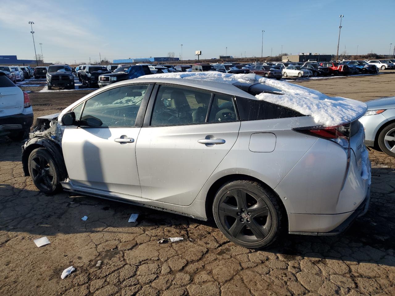 2018 Toyota Prius VIN JTDKARFU7J3551143 Copart auction photo, front end damage thumbnail 2