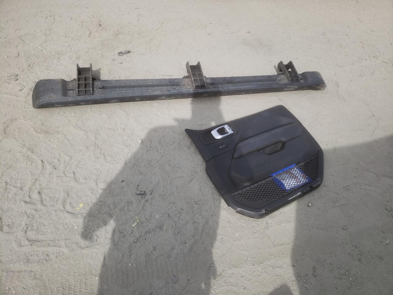 2018 Jeep Wrangler VIN 1C4HJXEN4JW200830 Copart auction photo, side / minor dent/scratches damage thumbnail 13