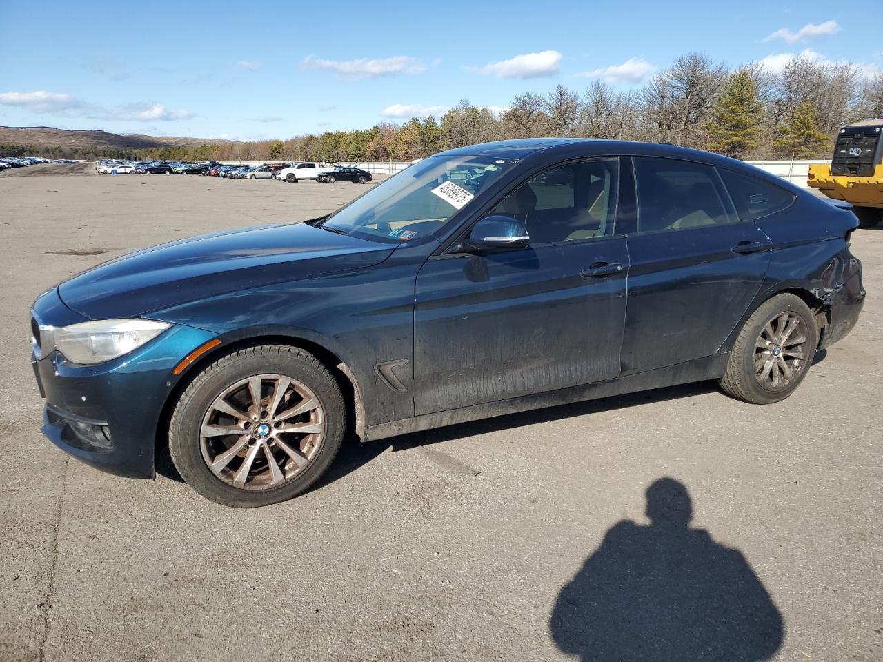 2014 BMW 3er VIN WBA3X5C58ED556454