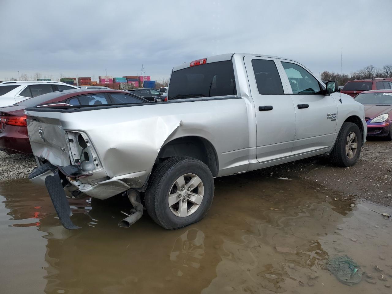 2019 RAM 1500 VIN 1C6RR7FG1KS536478 Copart auction photo, rear end / front end damage thumbnail 3