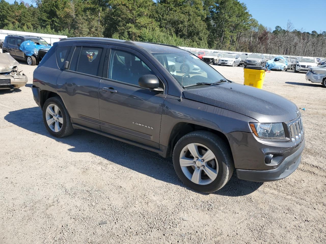 2017 Jeep Compass VIN 1C4NJCBA2HD147418 Copart auction photo, rear end damage thumbnail 4