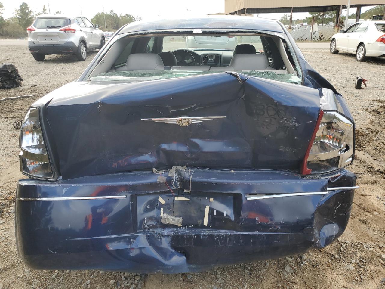 2006 Chrysler 300 VIN 2C3KA53G06H482232 Copart auction photo, rear end damage thumbnail 6