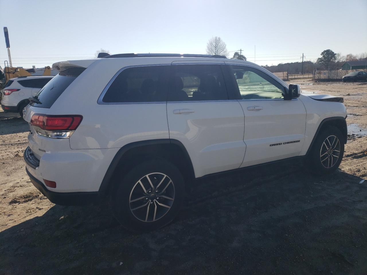 2020 Jeep Grand Cherokee VIN 1C4RJFAG2LC434636 Copart auction photo, front end damage thumbnail 3