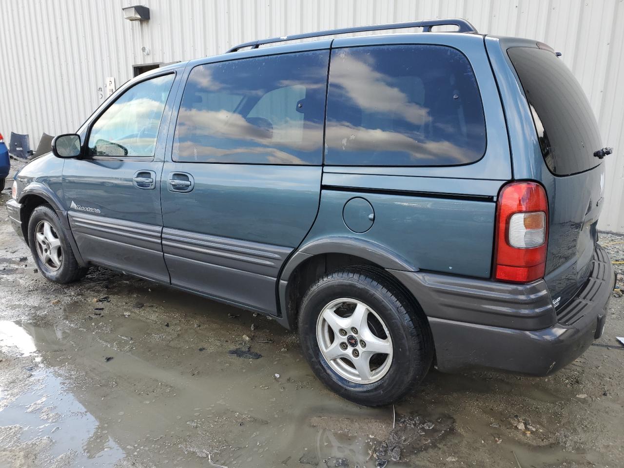2004 Pontiac Montana VIN 1GMDU03E64D160424 Copart auction photo, front end / rear end damage thumbnail 2