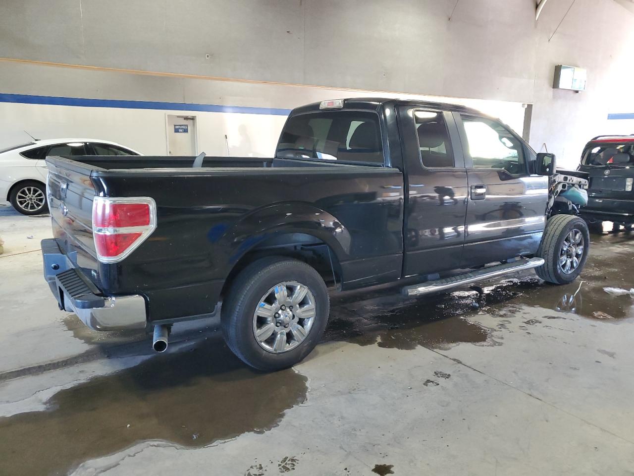 2010 Ford F-150 VIN 1FTFX1CV0AFB16526 Copart auction photo, front end damage thumbnail 3