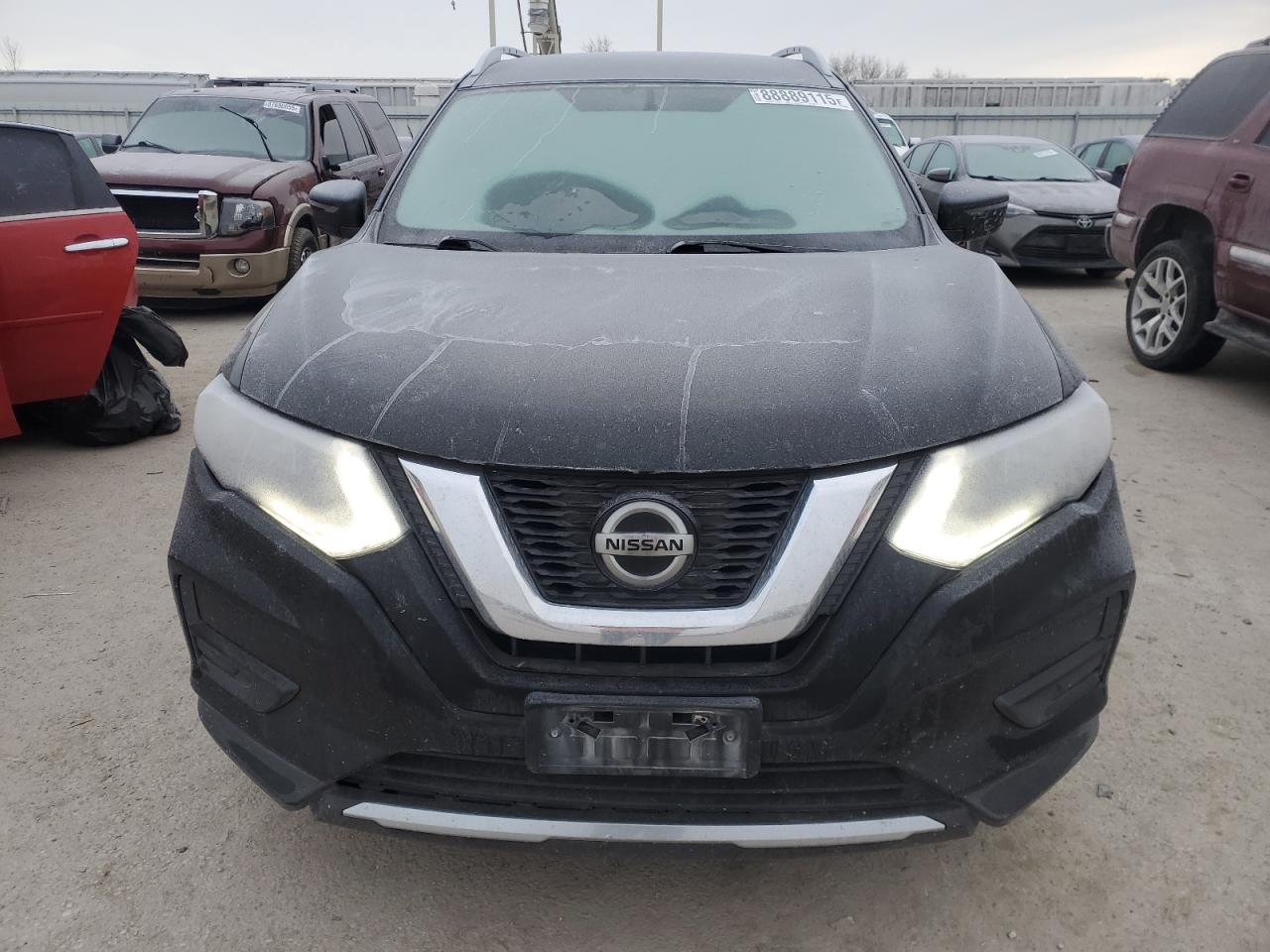 2018 Nissan Rogue VIN KNMAT2MV3JP599319 Copart auction photo, side damage thumbnail 5