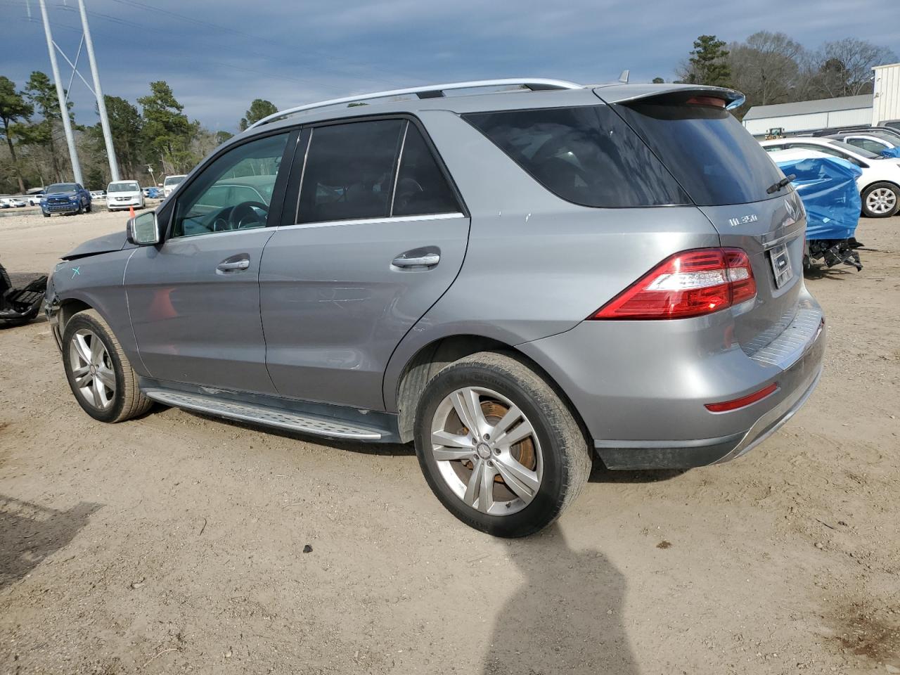 2015 Mercedes-Benz M-klasse VIN 4JGDA5JB6FA460273 Copart auction photo, front end damage thumbnail 2