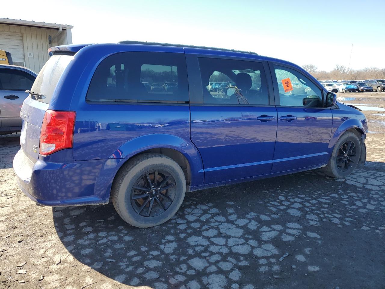 2019 Dodge Caravan VIN 2C4RDGEG5KR716752 Copart auction photo, front end damage thumbnail 3