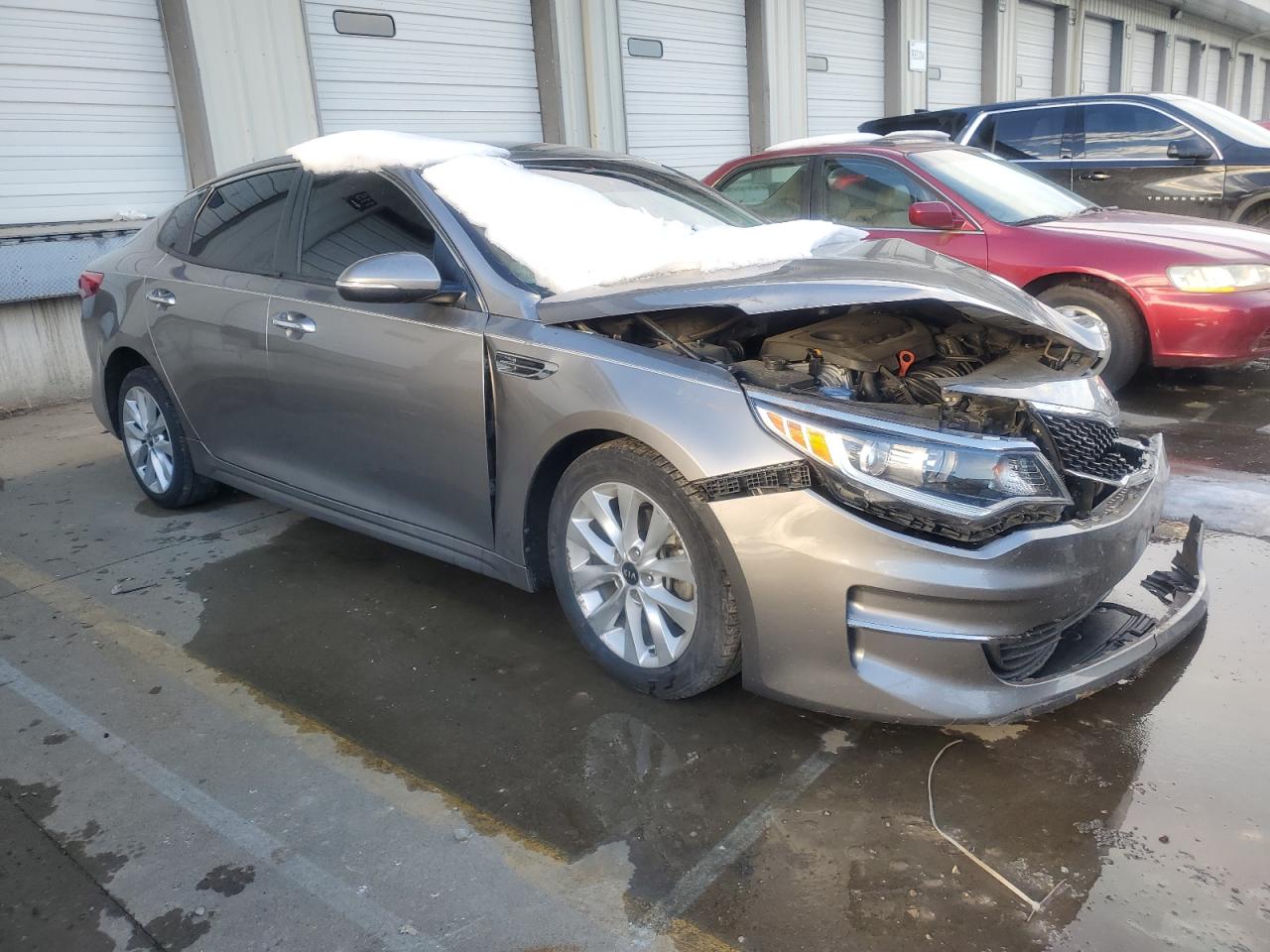2016 KIA Optima VIN 5XXGT4L33GG045459 Copart auction photo, front end / rear end damage thumbnail 4