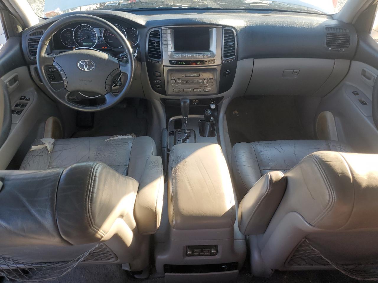 2003 Toyota Land Cruiser VIN JTEHT05J332047006 Copart auction photo, front end / minor dent/scratches damage thumbnail 8