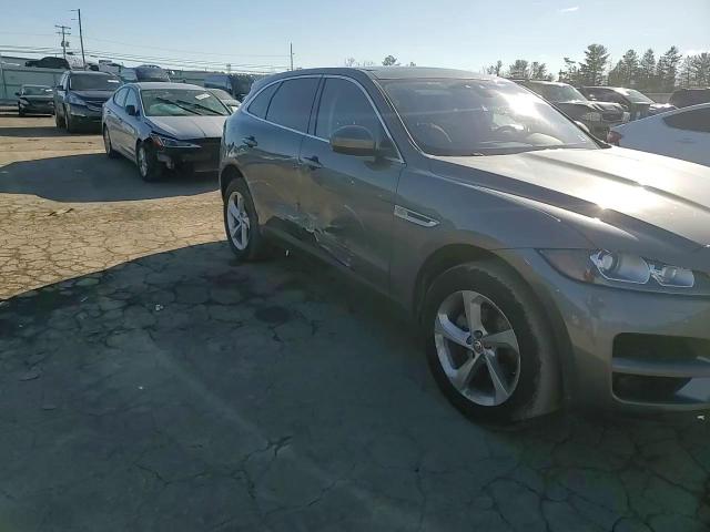 2019 Jaguar F-Pace VIN SADCJ2FX3KA395528 Copart auction photo, side damage thumbnail 12