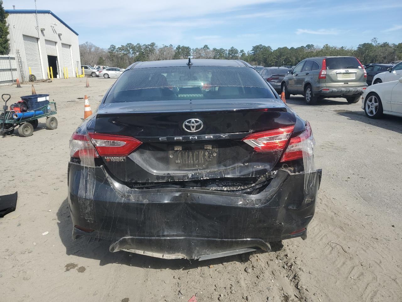 2019 Toyota Camry VIN 4T1B11HKXKU824516 Copart auction photo, rear end damage thumbnail 6