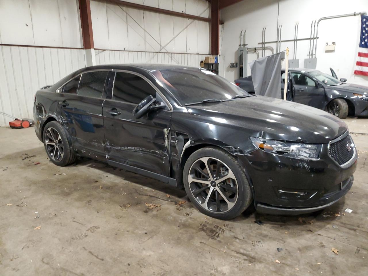 2015 Ford Taurus VIN 1FAHP2KT3FG184079 Copart auction photo, side / rear end damage thumbnail 4