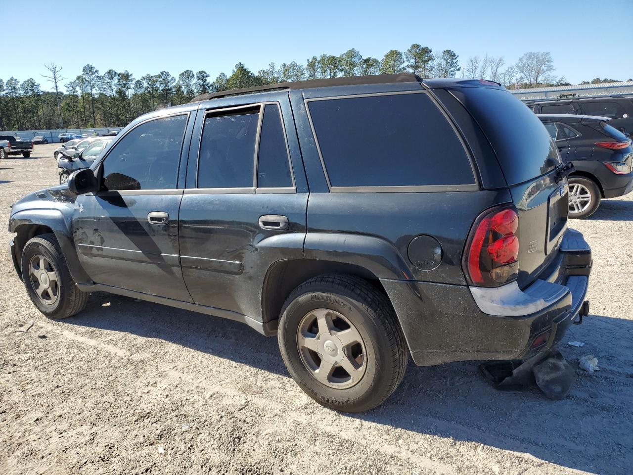 2006 Chevrolet TrailBlazer VIN 1GNDT13S162265834 Copart auction photo, front end damage thumbnail 2