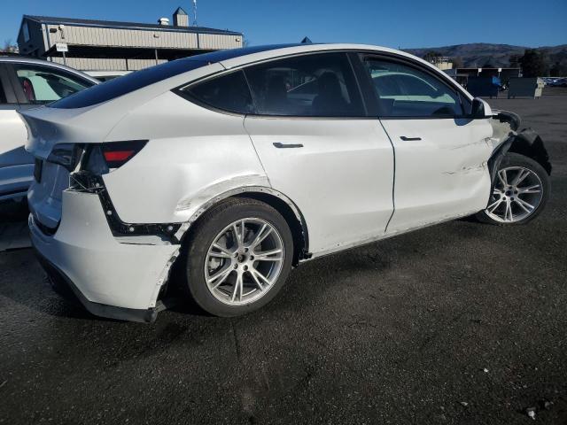 2020 Tesla Model Y VIN 5YJYGDEE7LF050362 Copart auction photo, front end / rear end damage thumbnail 3