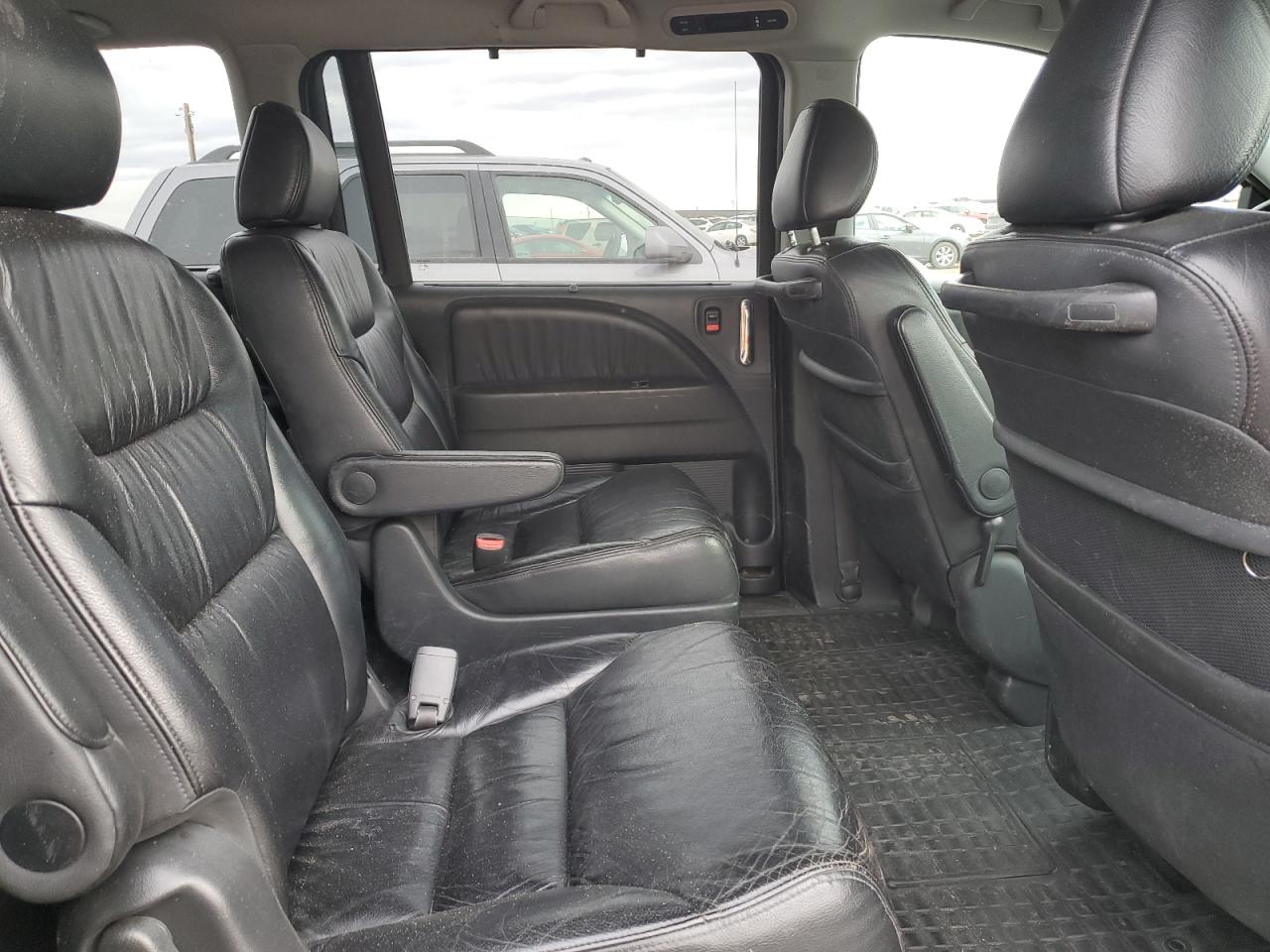 2006 Honda Odyssey VIN 5FNRL38856B501292 Copart auction photo, hail / minor dent/scratches damage thumbnail 11