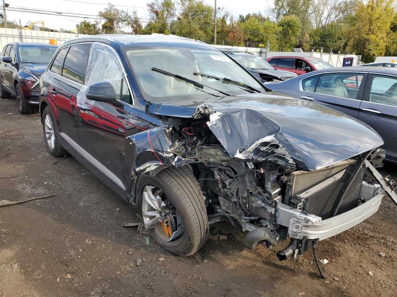 2018 Audi Q7 VIN WA1LHAF72JD011487 Copart auction photo, front end damage thumbnail 4