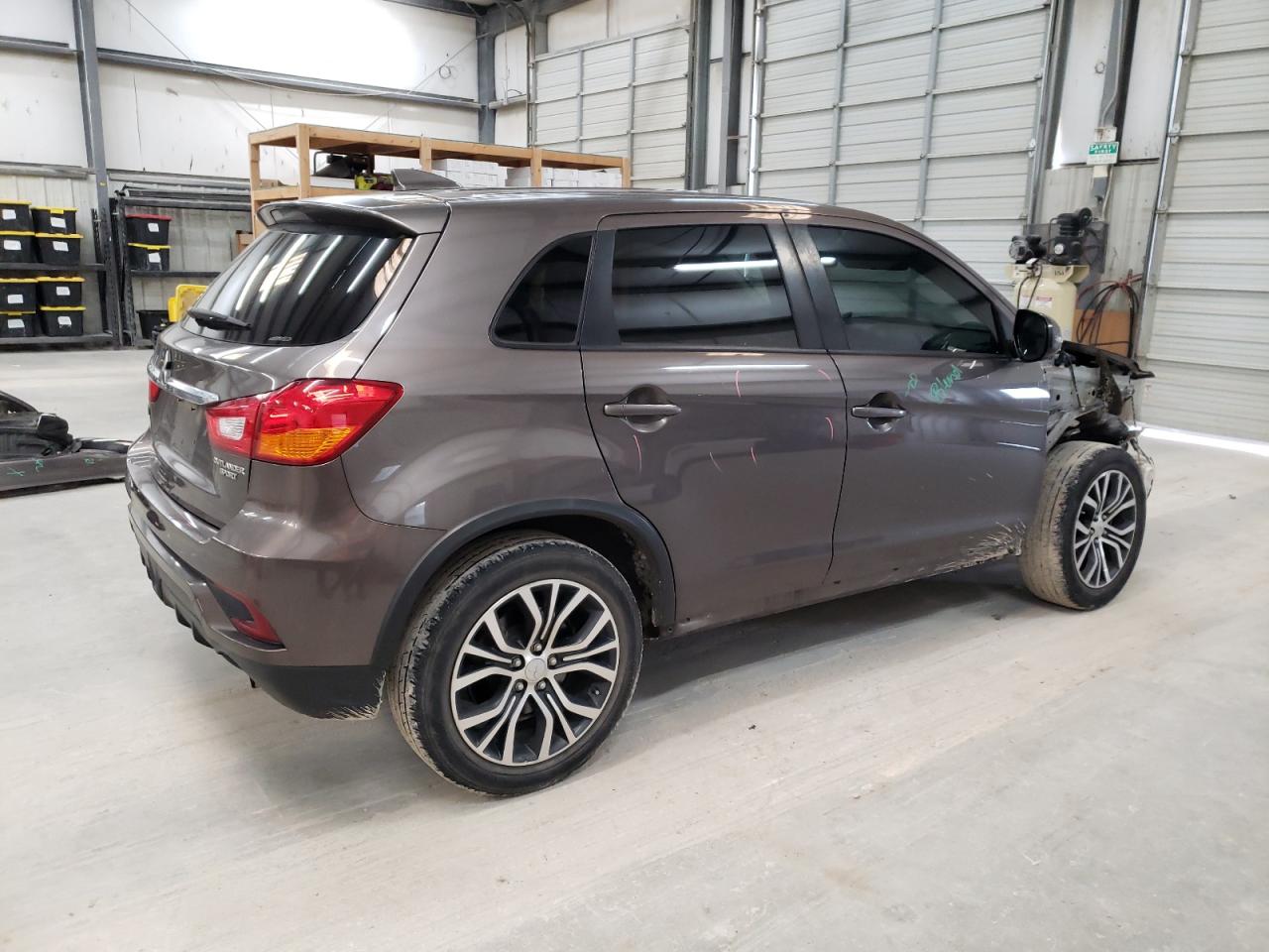 2019 Mitsubishi Outlander VIN JA4AR3AU7KU005585 Copart auction photo, front end damage thumbnail 3