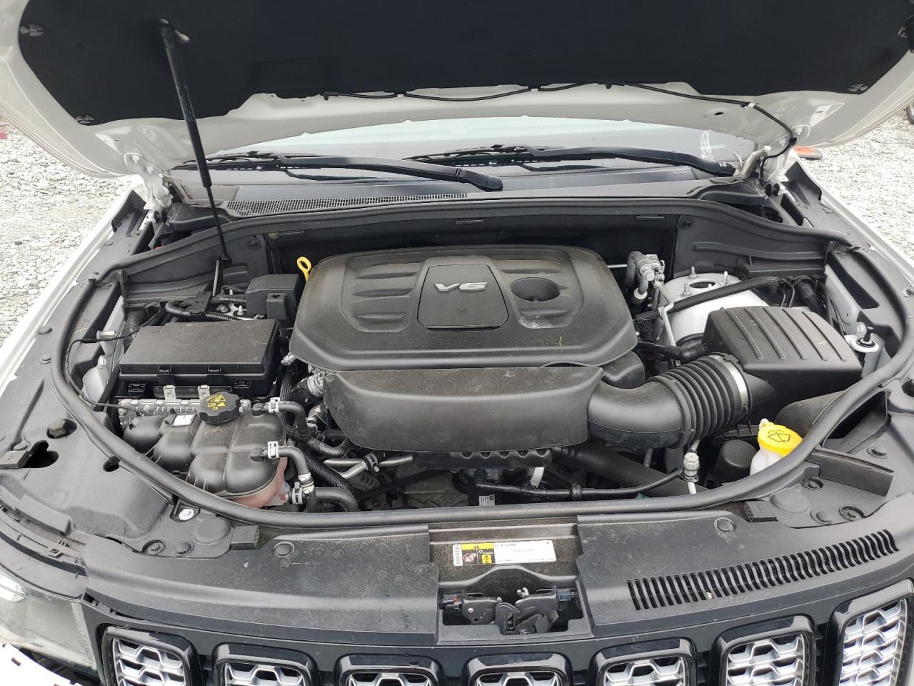 2018 Jeep Grand Cherokee VIN 1C4RJFAG4JC504232 Copart auction photo, front end damage thumbnail 12