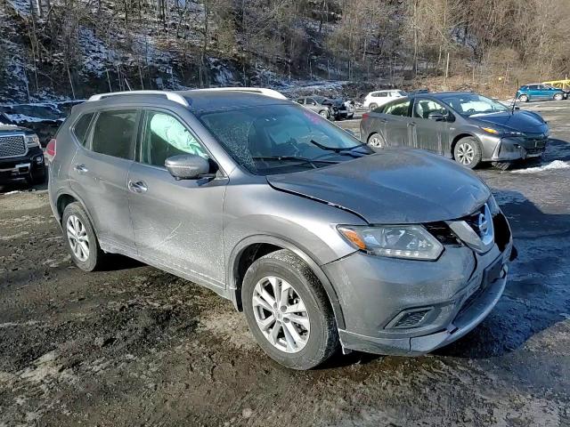 2015 Nissan Rogue VIN KNMAT2MV2FP502800 Copart auction photo, front end / minor dent/scratches damage thumbnail 11