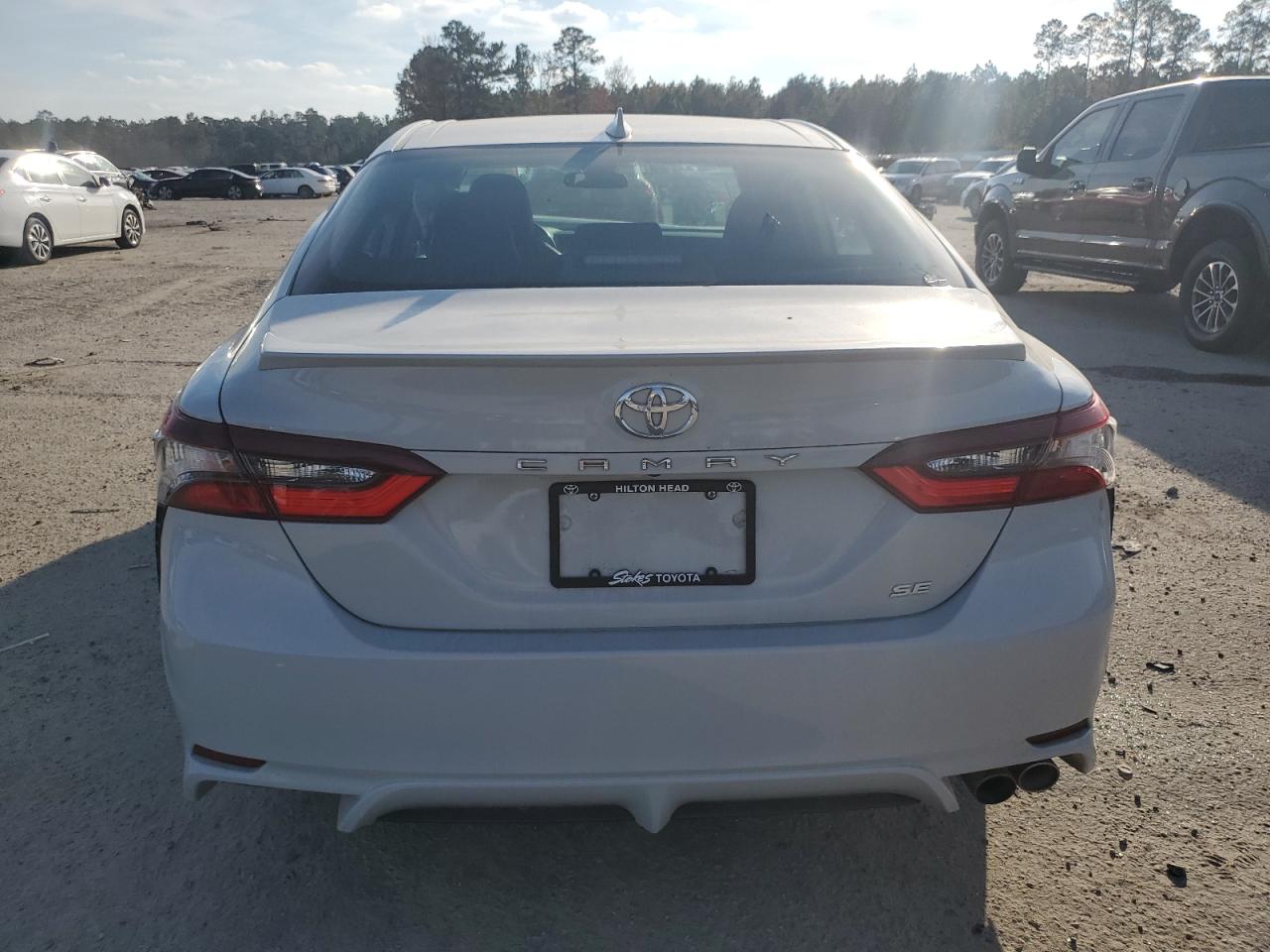 2022 Toyota Camry VIN 4T1G11AK6NU498704 Copart auction photo, front end damage thumbnail 6