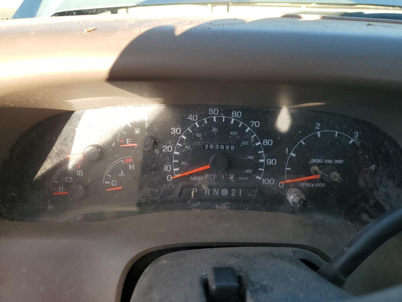 1999 Ford F250 VIN 1FTNX21F5XEA15624 Copart auction photo, side damage thumbnail 9