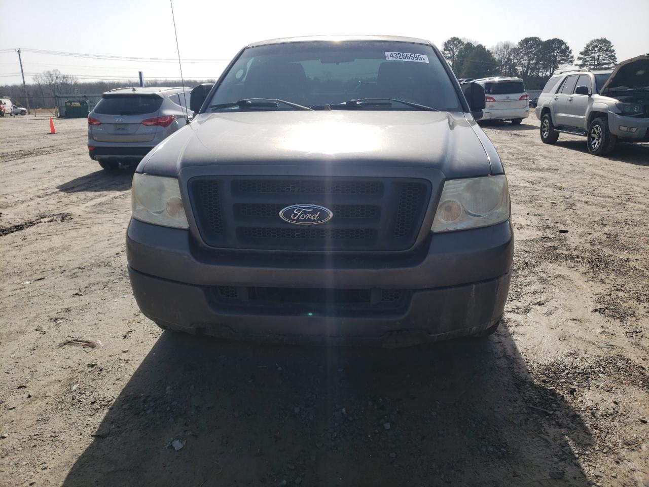 2005 Ford F-150 VIN 1FTRX02W85KC76880 Copart auction photo, rear end / minor dent/scratches damage thumbnail 5