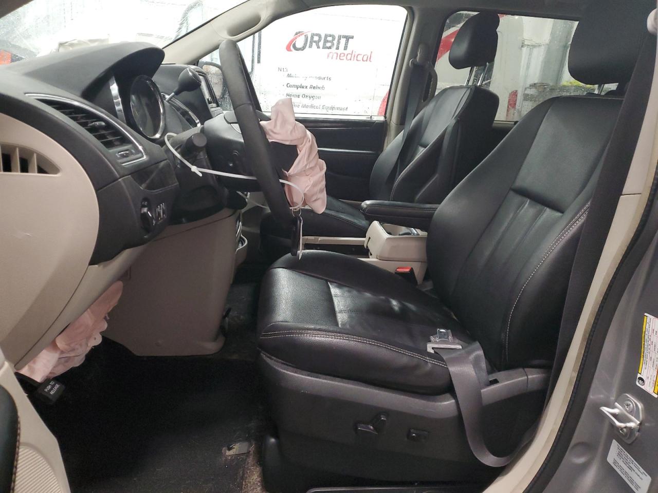 2015 Chrysler Town & Country VIN 2C4RC1BG9FR554179 Copart auction photo, front end damage thumbnail 7