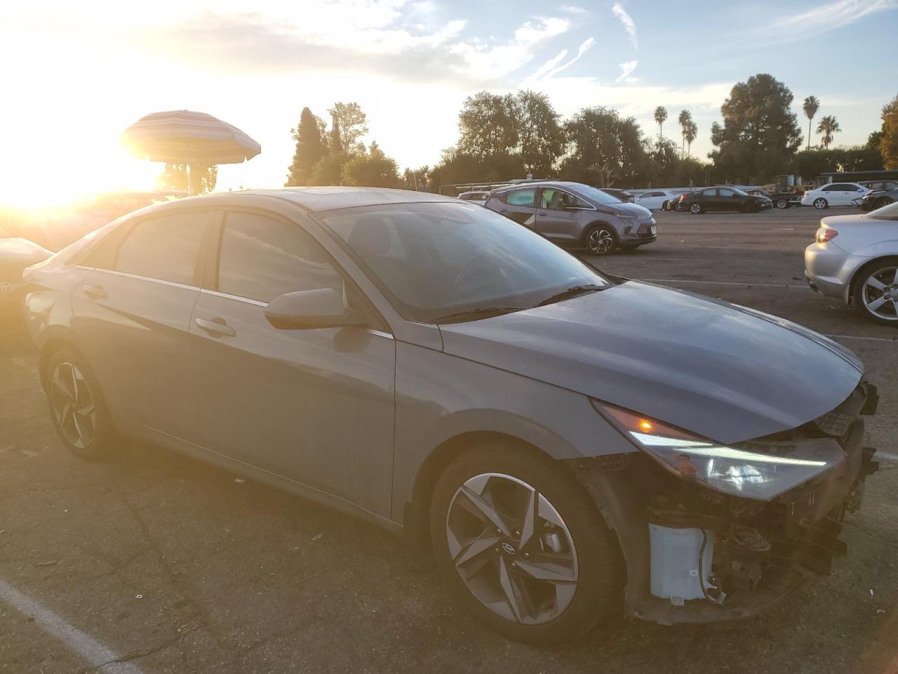 2022 Hyundai Elantra VIN KMHLN4AJ7NU031089 Copart auction photo, front end / rear end damage thumbnail 4