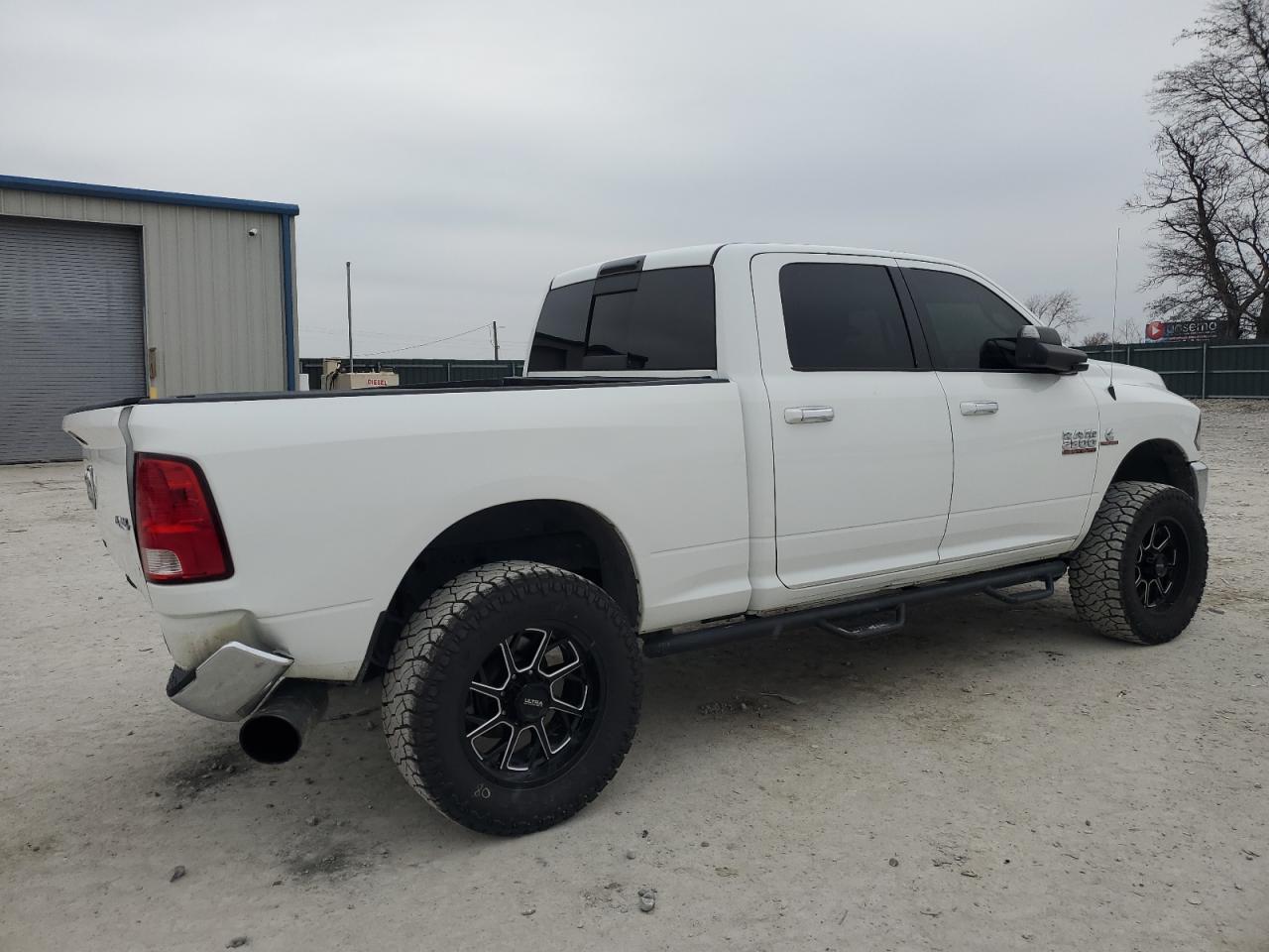 2014 RAM 2500 VIN 3C6UR5DLXEG223889 Copart auction photo, rear end damage thumbnail 3