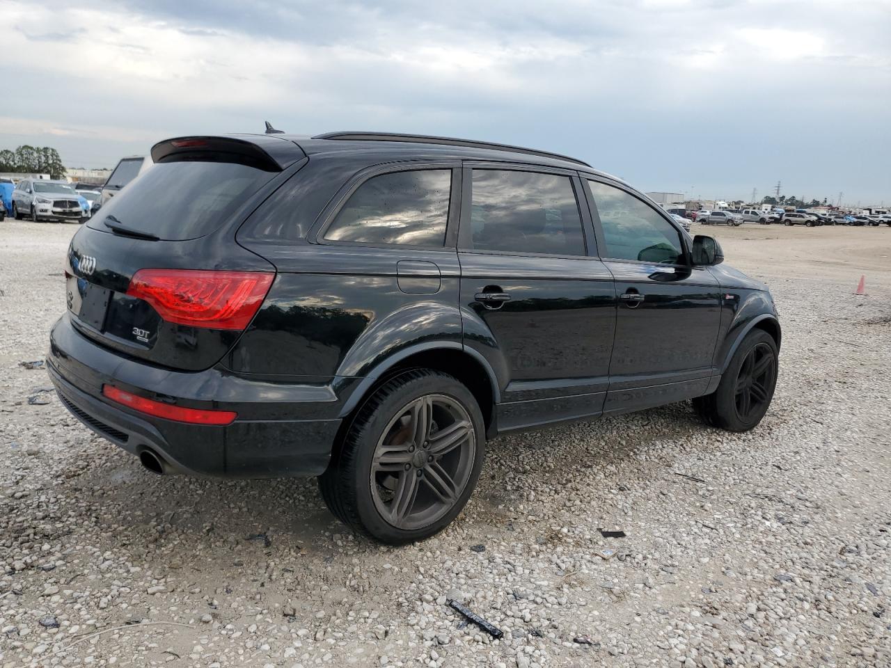 2015 Audi Q7 VIN WA1DGAFE1FD020064 Copart auction photo, side damage thumbnail 3