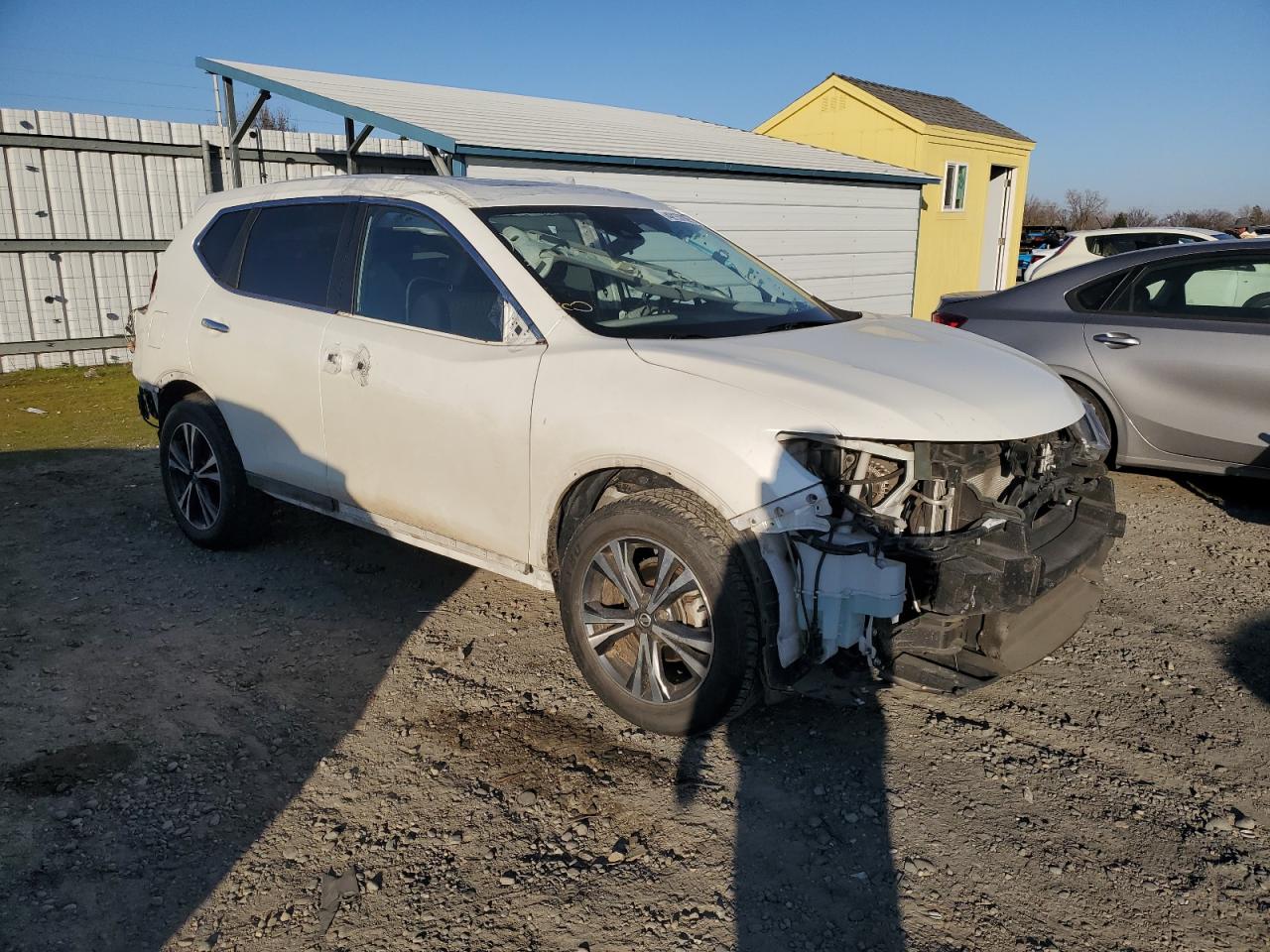 2019 Nissan Rogue VIN 5N1AT2MT8KC843386 Copart auction photo, all over damage thumbnail 4