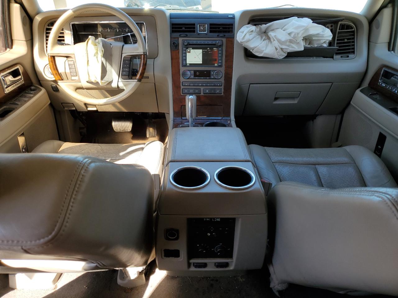 2012 Lincoln Navigator VIN 5LMJJ2H51CEL09067 Copart auction photo, front end damage thumbnail 8