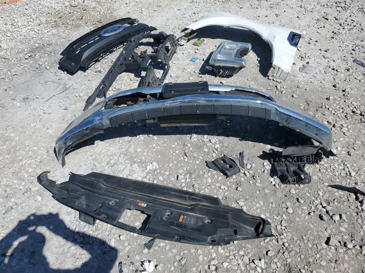 2017 Ford F350 VIN 1FTRF3C67HEE07061 Copart auction photo, front end / side damage thumbnail 12