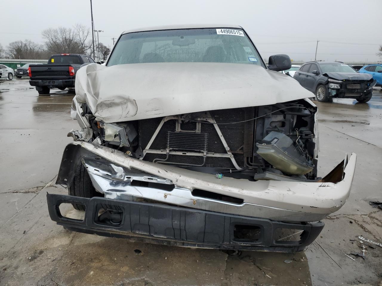 2006 Chevrolet Silverado VIN 1GCEC19ZX6Z201543 Copart auction photo, front end damage thumbnail 5