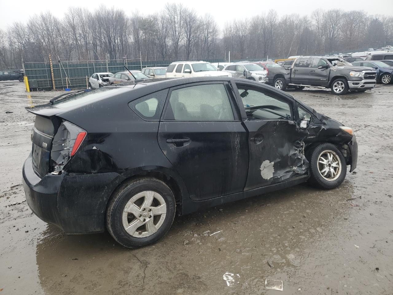 2011 Toyota Prius VIN JTDKN3DU0B1374288 Copart auction photo, front end / side damage thumbnail 3