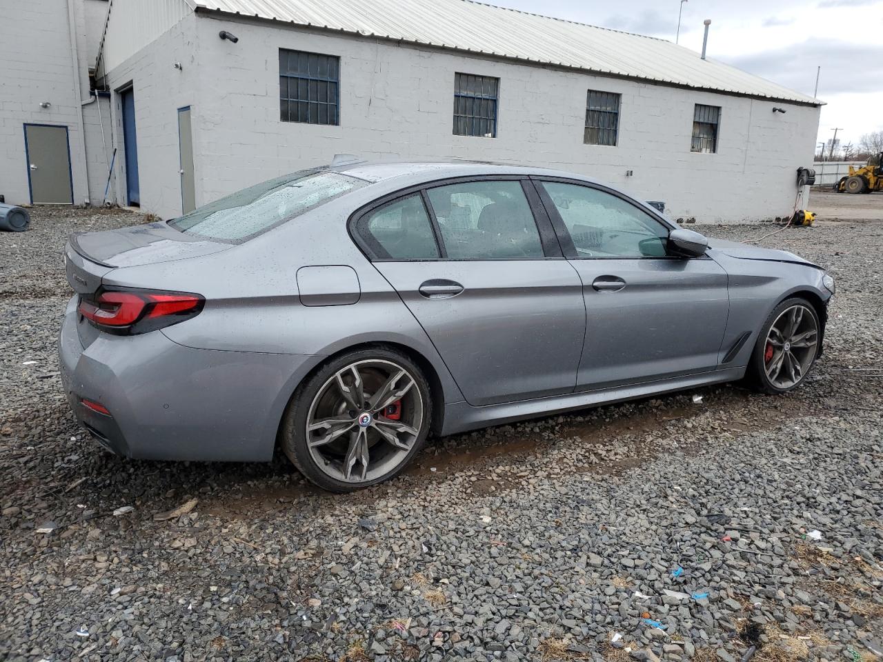 2023 BMW M5 VIN WBA13BK06PCN02733 Copart auction photo, front end damage thumbnail 3