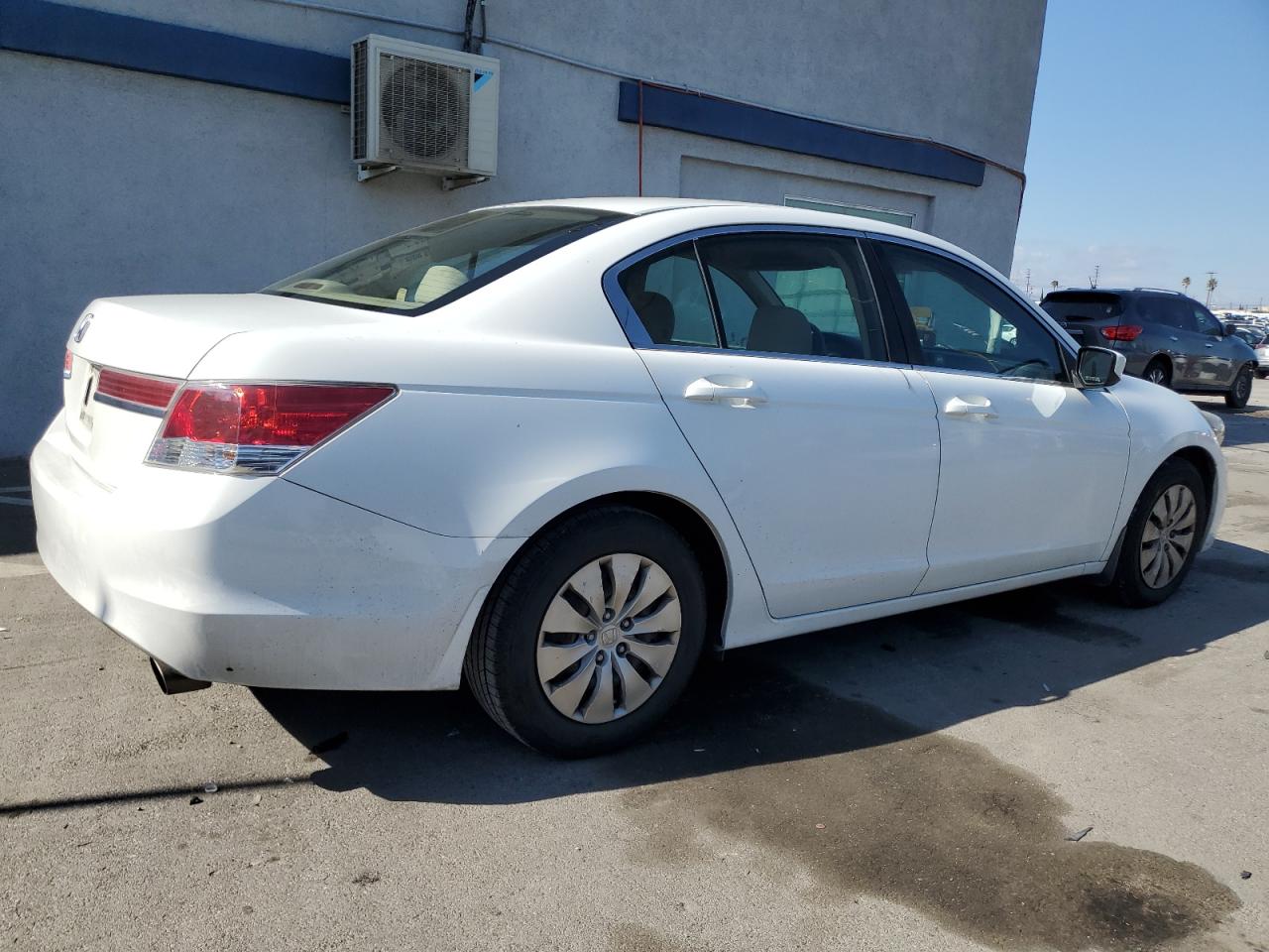 2011 Honda Accord VIN 1HGCP2F36BA056237 Copart auction photo, side / rear end damage thumbnail 3