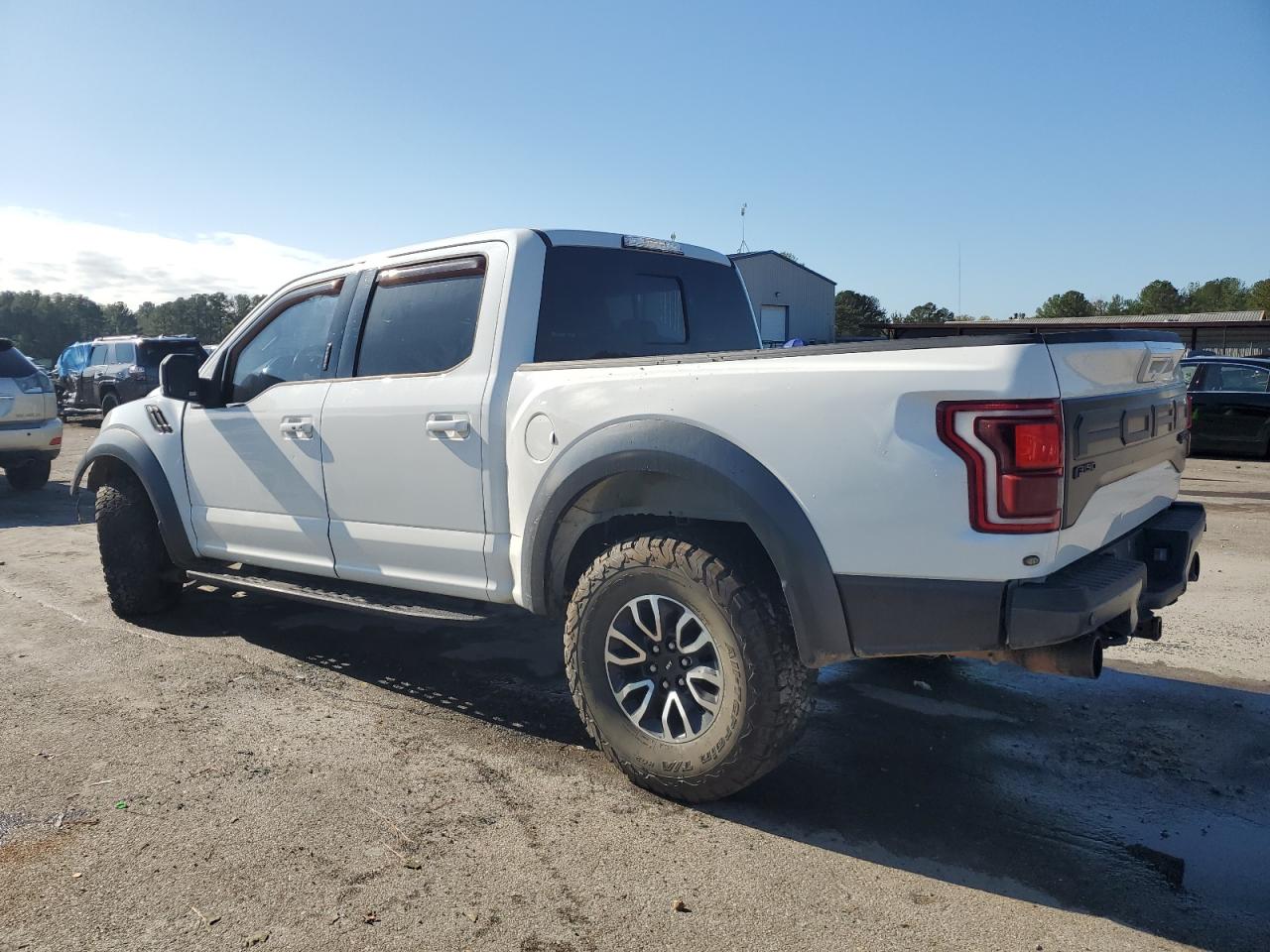 2017 Ford F-150 VIN 1FTFW1RG4HFA66218 Copart auction photo, front end / side damage thumbnail 2