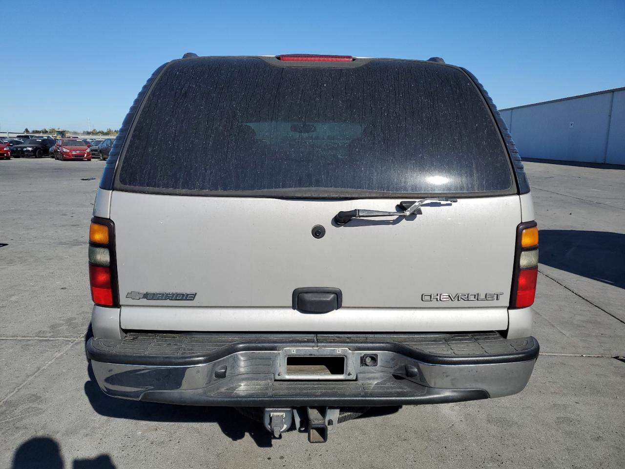 2005 Chevrolet Tahoe VIN 1GNEC13VX5J244659 Copart auction photo, minor dent/scratches damage thumbnail 6