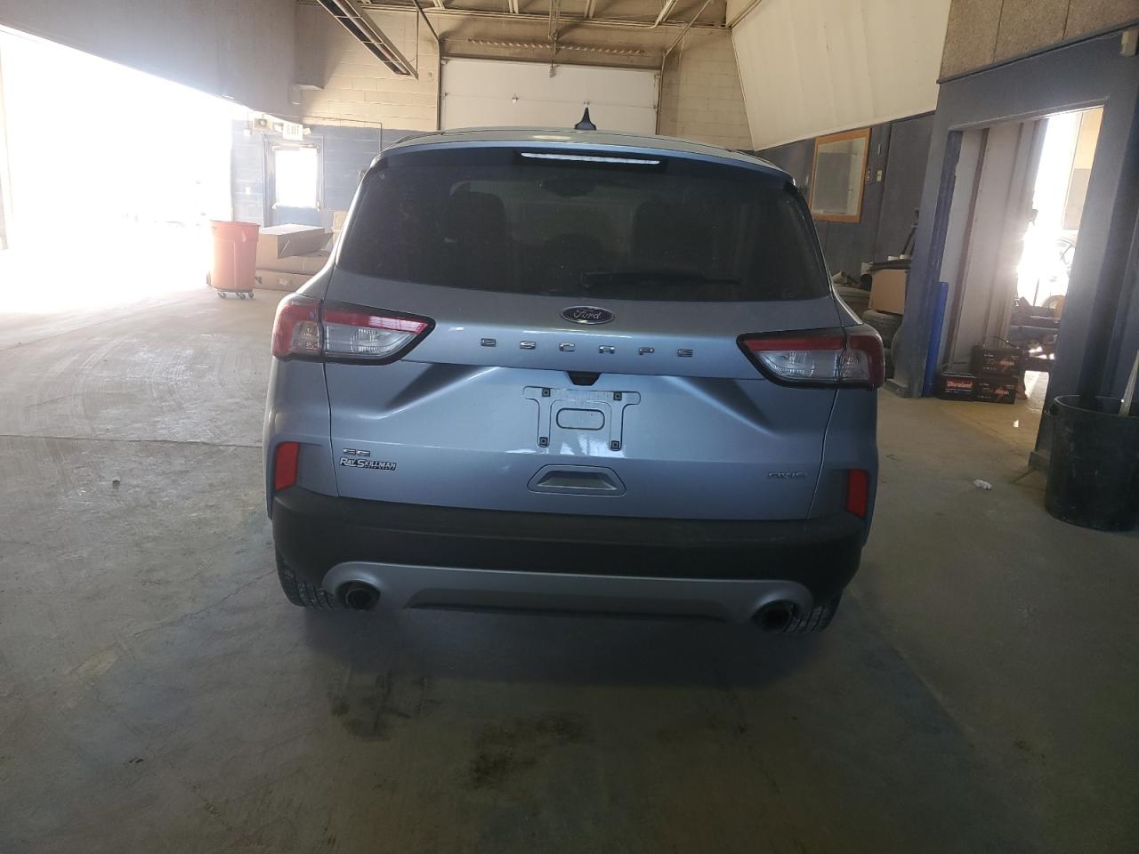 2022 Ford Escape VIN 1FMCU9G63NUA39774 Copart auction photo, side / minor dent/scratches damage thumbnail 6